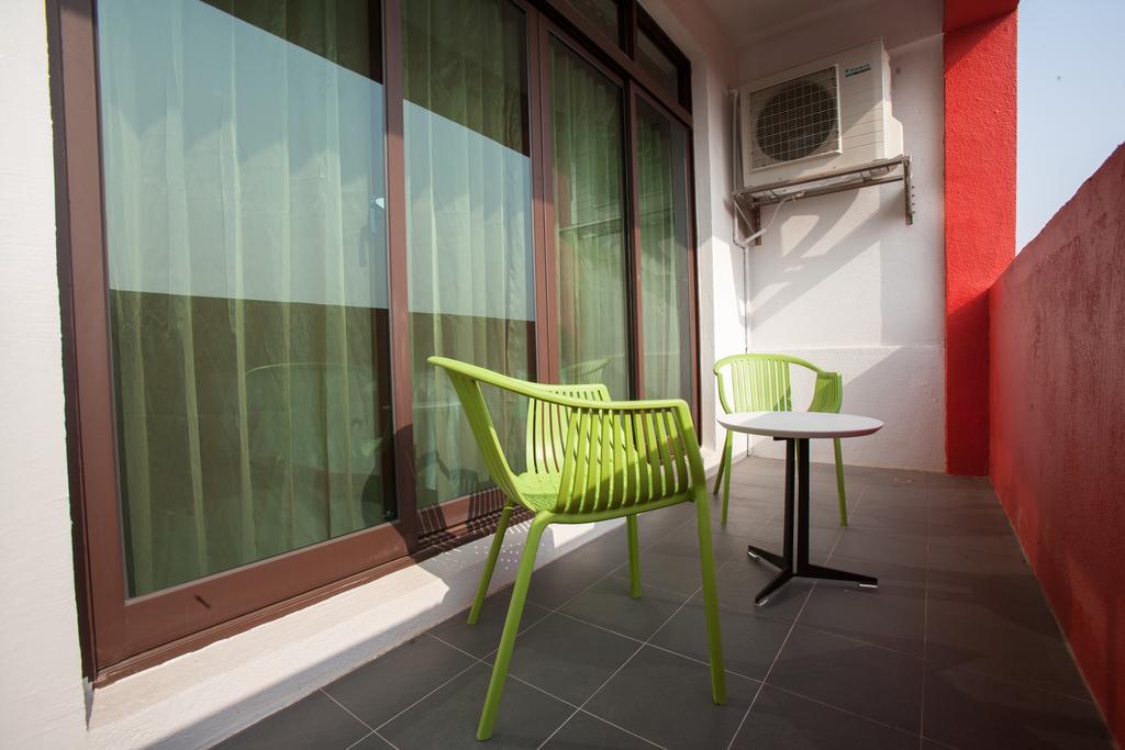 823 Tourist Hotel Jinhu Exterior foto